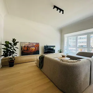 Renovated With Casino View And Free Parking Appartement Oostende